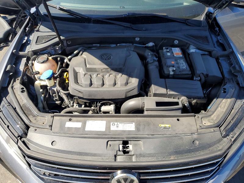 Продажа на аукционе авто 2018 Volkswagen Passat, vin: 1VWAA7A34JC032160, номер лота: 53751996