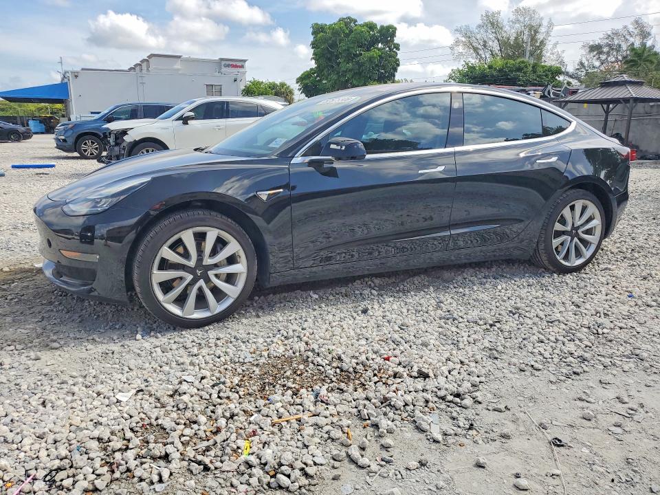 2018 Tesla Model 3 მანქანა იყიდება აუქციონზე, vin: 5YJ3E1EA9JF005884, აუქციონის ნომერი: 52575306