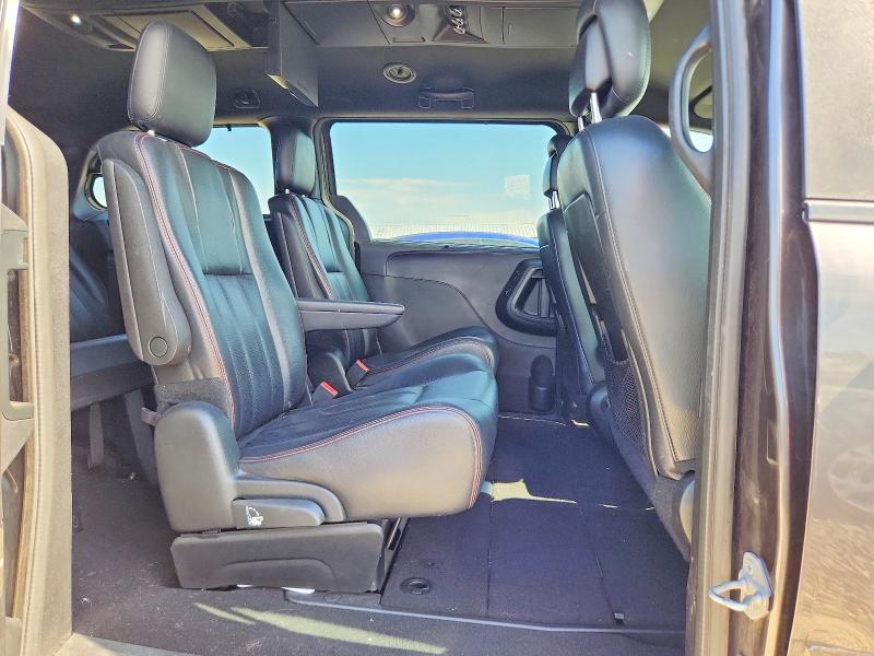 52825756 :رقم المزاد ، 2C4RDGEG5HR716324 vin ، 2017 Dodge Grand Caravan مزاد بيع