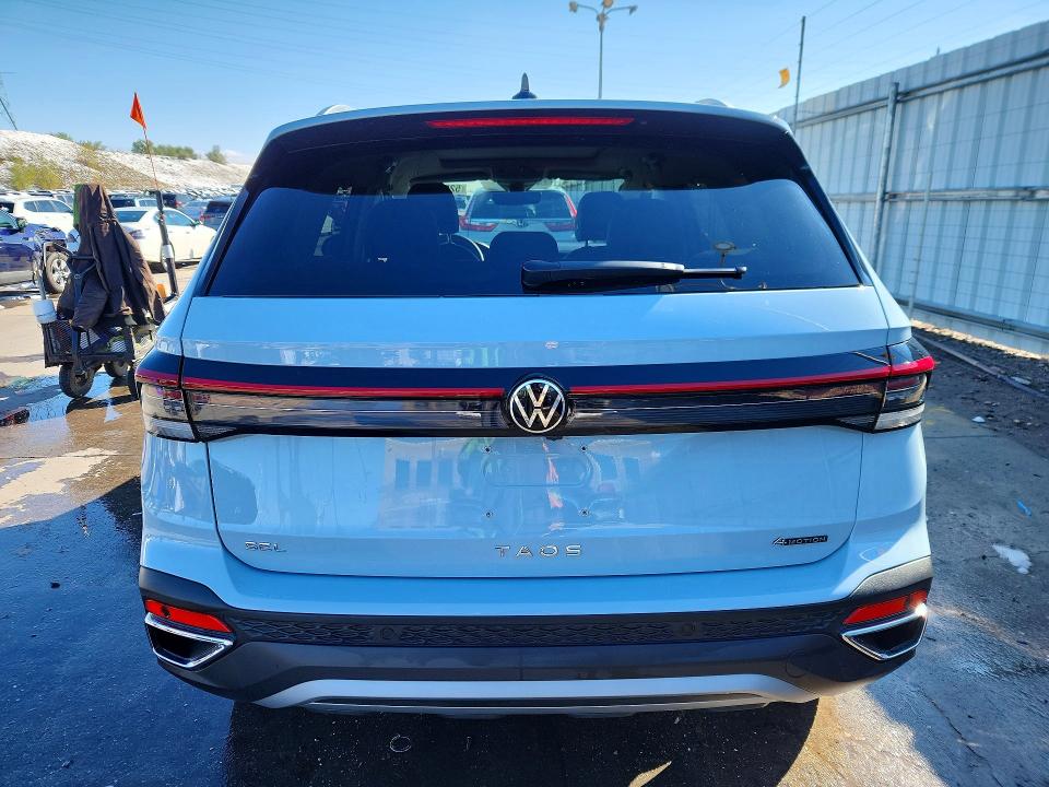 Auction sale of the 2025 Volkswagen Taos, vin: 3VV4C7B20SM083074, lot number: 52691276