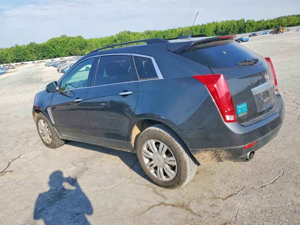 53728226 :رقم المزاد ، 3GYFNAE33FS629400 vin ، 2015 Cadillac Srx مزاد بيع