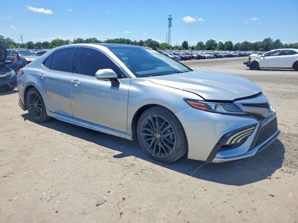 54664466 :رقم المزاد ، 4T1KZ1AK5MU051069 vin ، 2021 Toyota Camry مزاد بيع