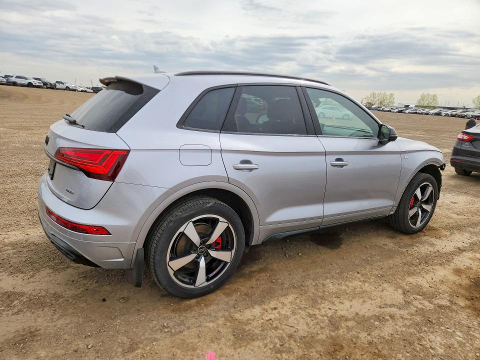 51450146 :رقم المزاد ، WA1F2AFYXR2072438 vin ، 2024 Audi Q5 Technik 55 2.0 Tfsi E 4dr Awd مزاد بيع