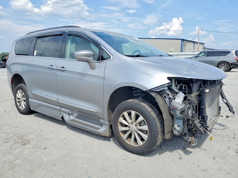 Продаж на аукціоні авто 2017 Chrysler Pacifica, vin: 2C4RC1BG5HR535650, номер лоту: 54713366