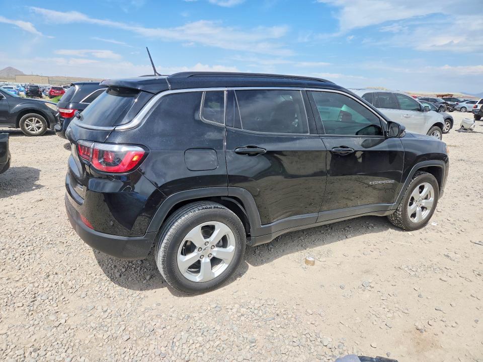 53134626 :رقم المزاد ، 3C4NJCBB2JT461756 vin ، 2018 Jeep Compass مزاد بيع