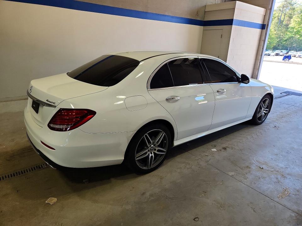2019 Mercedes-benz E მანქანა იყიდება აუქციონზე, vin: WDDZF4KB7KA526320, აუქციონის ნომერი: 53263516
