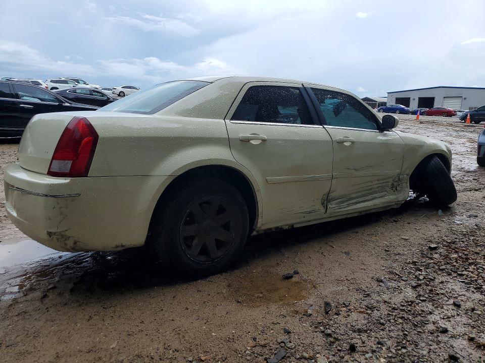 54841626 :رقم المزاد ، 2C3JA53G15H136121 vin ، 2005 Chrysler 300 مزاد بيع