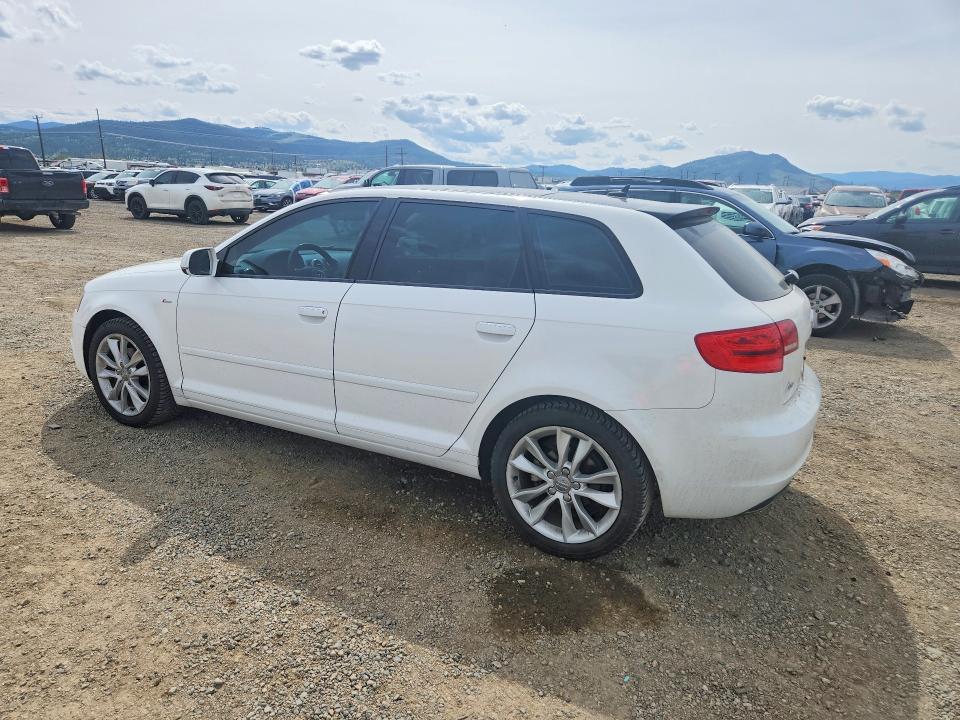 2013 Audi A3 მანქანა იყიდება აუქციონზე, vin: WAUBJAFM9DA022744, აუქციონის ნომერი: 52102366