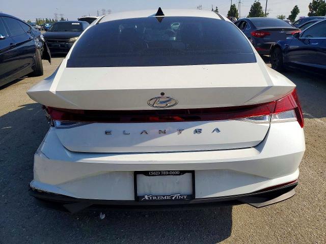 53403046 :رقم المزاد ، 5NPLL4AG3NH062008 vin ، 2022 Hyundai Elantra مزاد بيع