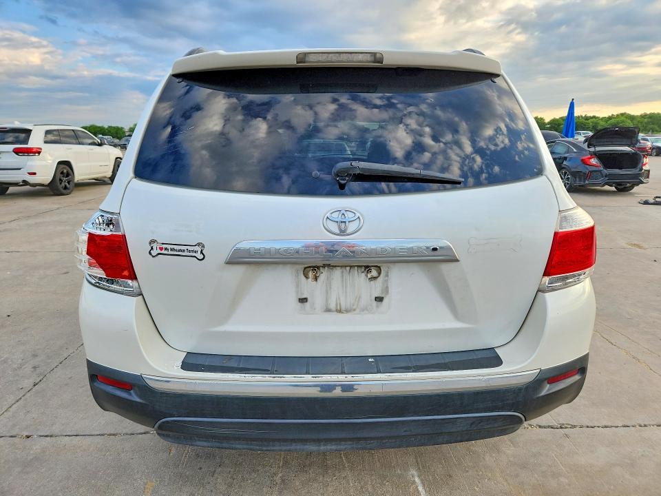 2012 Toyota Highlander მანქანა იყიდება აუქციონზე, vin: 5TDYK3EH5CS062864, აუქციონის ნომერი: 54987986
