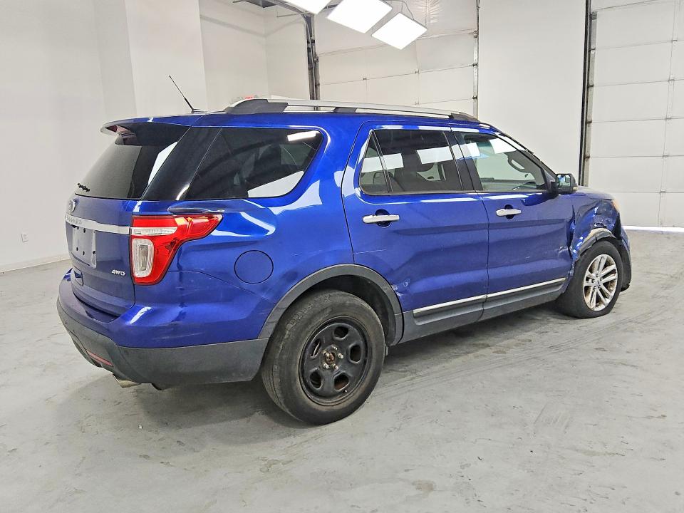 50524906 :رقم المزاد ، 1FM5K8D85DGA27279 vin ، 2013 Ford Explorer مزاد بيع