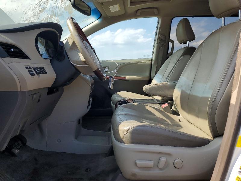 2013 Toyota Sienna მანქანა იყიდება აუქციონზე, vin: 5TDDK3DC7DS050785, აუქციონის ნომერი: 54064966