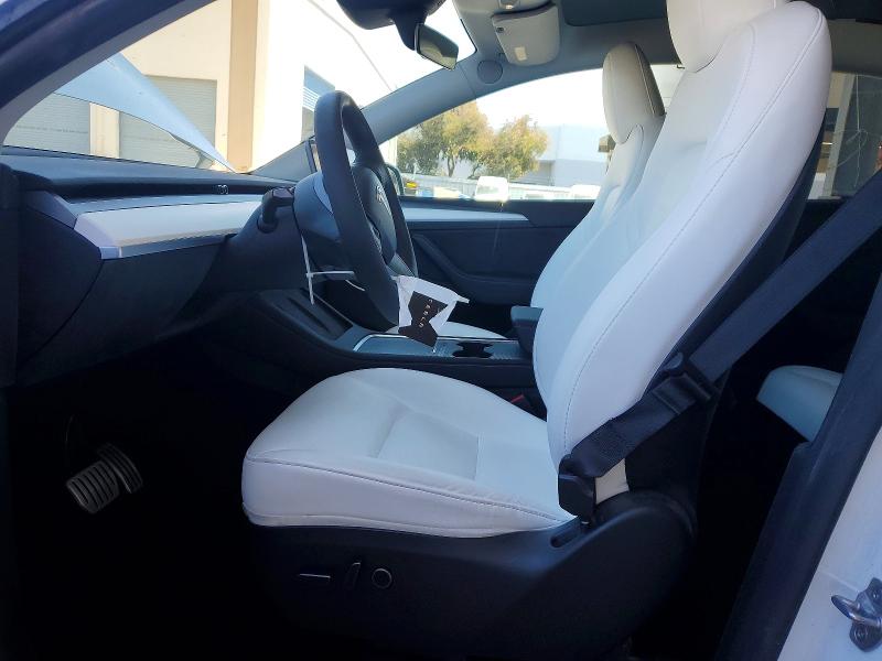 2023 Tesla Model Y მანქანა იყიდება აუქციონზე, vin: 7SAYGDEFXPF822984, აუქციონის ნომერი: 52852986
