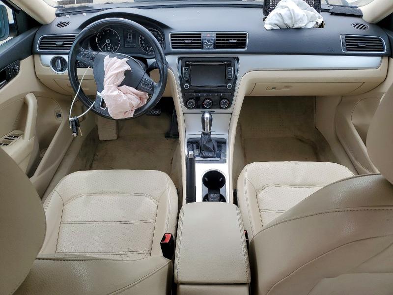53026136 :رقم المزاد ، 1VWBP7A30DC063591 vin ، 2013 Volkswagen Passat مزاد بيع