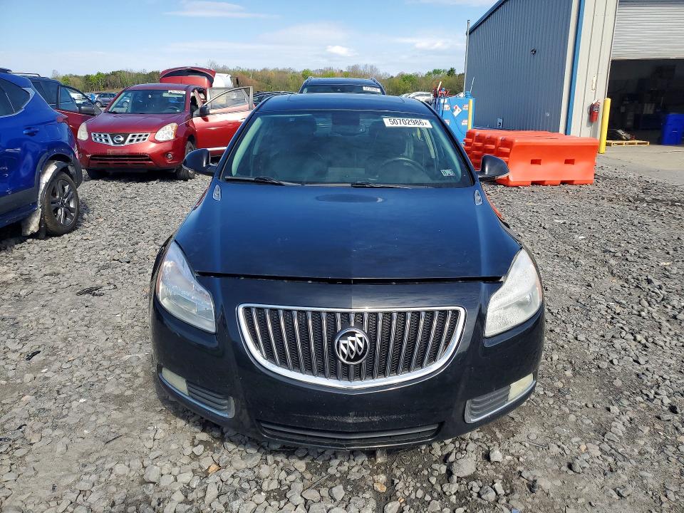 50702986 :رقم المزاد ، 2G4GR5ER8C9154857 vin ، 2012 Buick Regal مزاد بيع