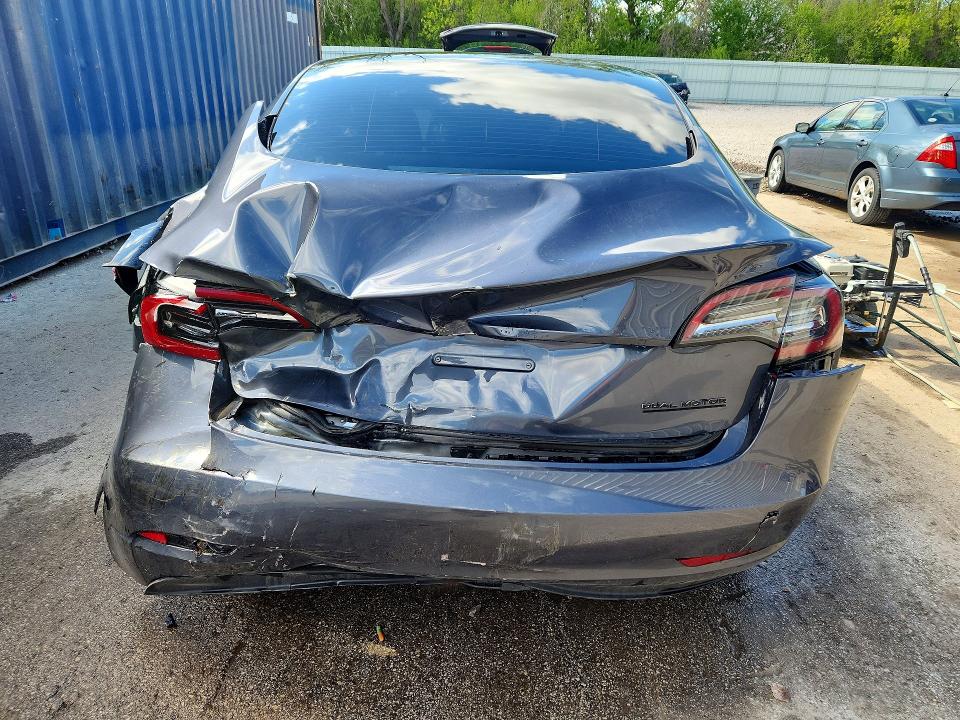2023 Tesla Model 3 მანქანა იყიდება აუქციონზე, vin: 5YJ3E1EB2PF392201, აუქციონის ნომერი: 53230696