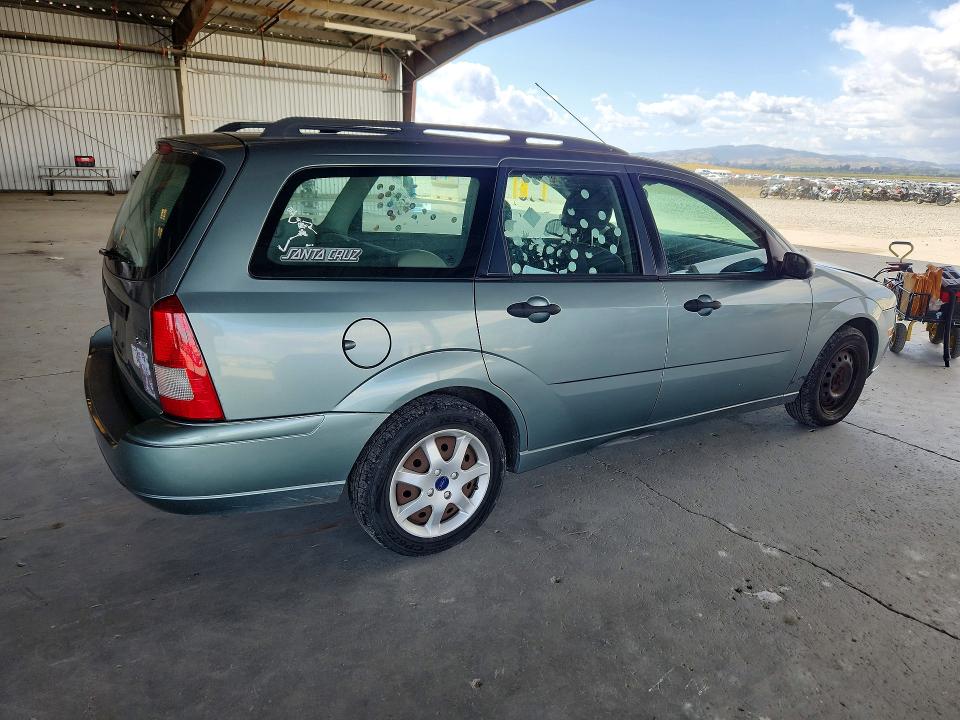 55112576 :رقم المزاد ، 1FAFP36N15W214564 vin ، 2005 Ford Focus مزاد بيع