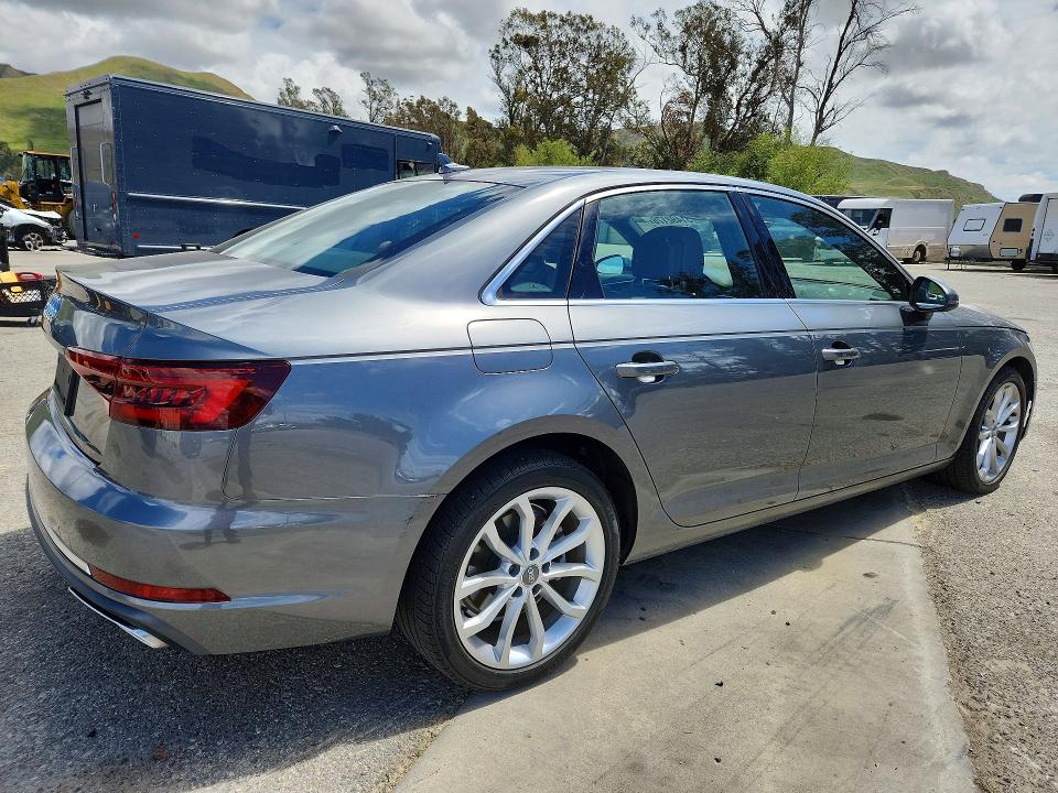 51492176 :رقم المزاد ، WAUGMAF48KA058208 vin ، 2019 Audi A4 مزاد بيع