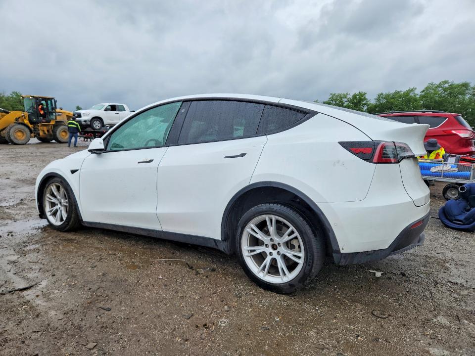 Auction sale of the 2022 Tesla Model Y, vin: 7SAYGDEE0NF384805, lot number: 54019776