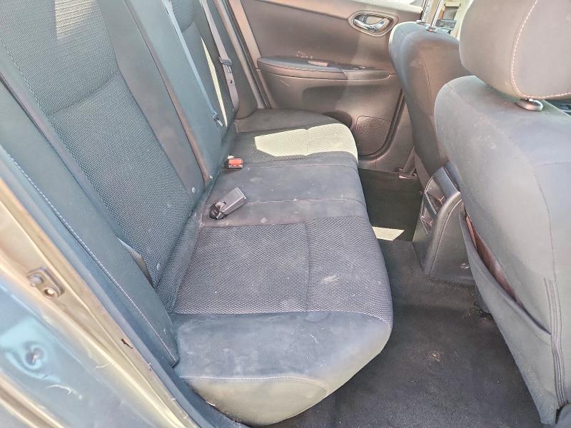 53431626 :رقم المزاد ، 3N1AB7APXKY232975 vin ، 2019 Nissan Sentra مزاد بيع