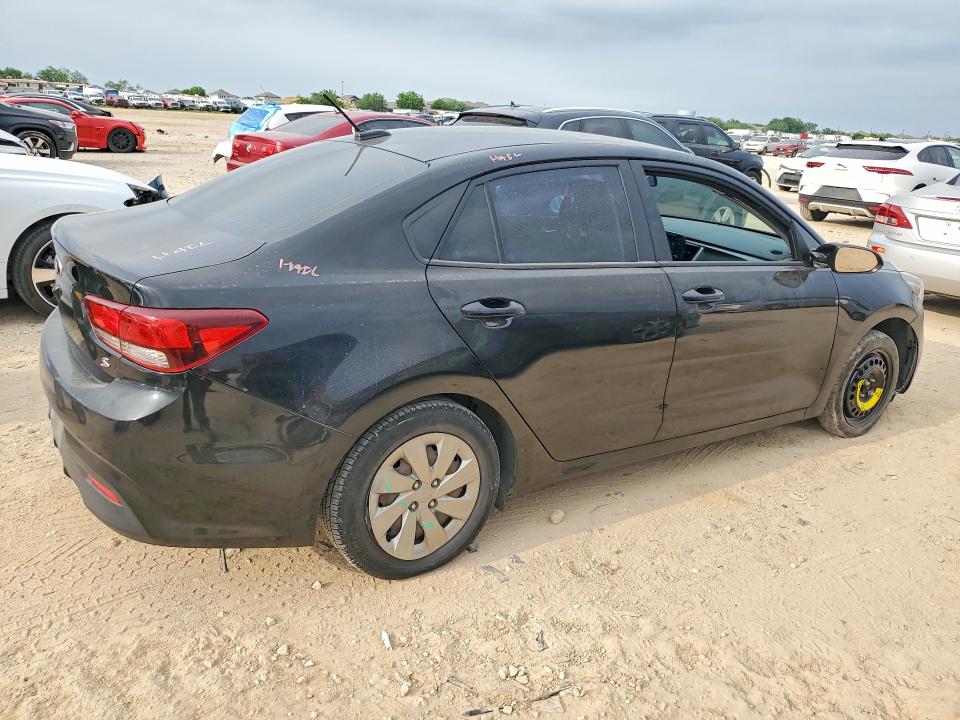 52680646 :رقم المزاد ، 3KPA24AD9LE328262 vin ، 2020 Kia Rio مزاد بيع