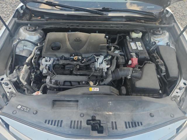 52181036 :رقم المزاد ، 4T1B11HK8JU133032 vin ، 2018 Toyota Camry مزاد بيع