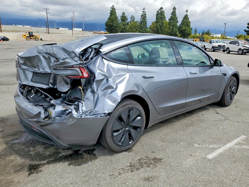 Продаж на аукціоні авто 2026 Tesla Model 3, vin: 5YJ3E1EA3TF143018, номер лоту: 52261346