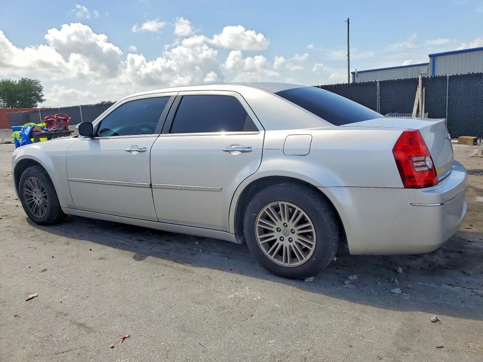 Продажа на аукционе авто 2010 Chrysler 300, vin: 2C3CA4CD1AH249800, номер лота: 55047526