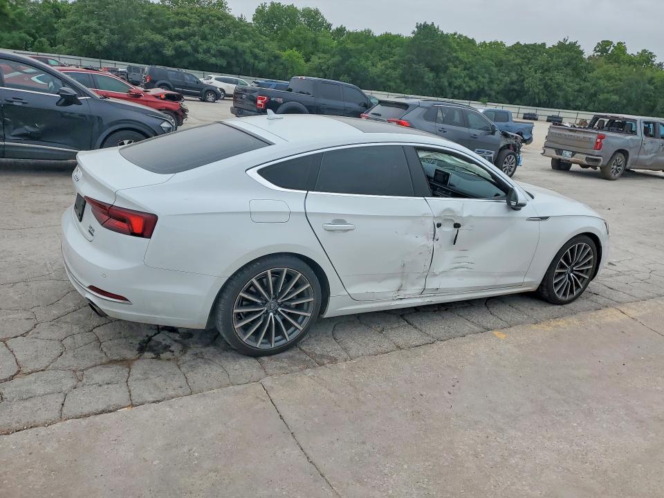 Продажа на аукционе авто 2018 Audi A5, vin: WAUBNCF56JA129660, номер лота: 52126926
