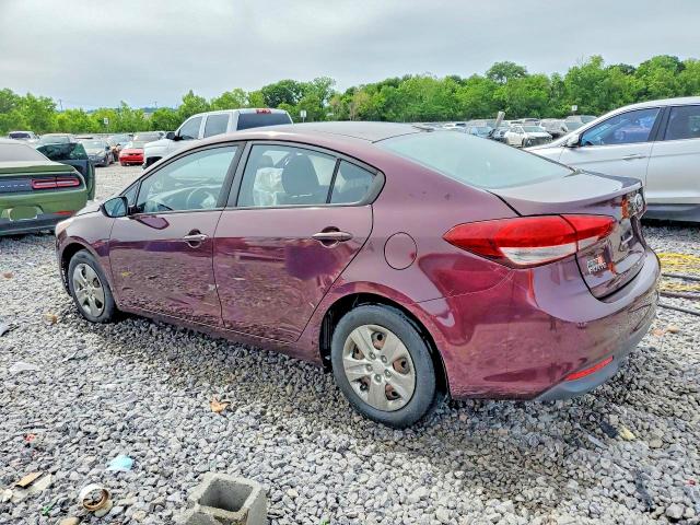 2017 Kia Forte მანქანა იყიდება აუქციონზე, vin: 3KPFK4A74HE139719, აუქციონის ნომერი: 51826946