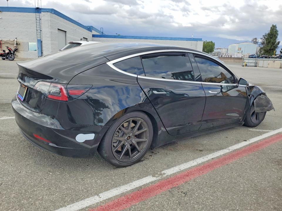 Продаж на аукціоні авто 2019 Tesla Model 3, vin: 5YJ3E1EA9KF395306, номер лоту: 51922696