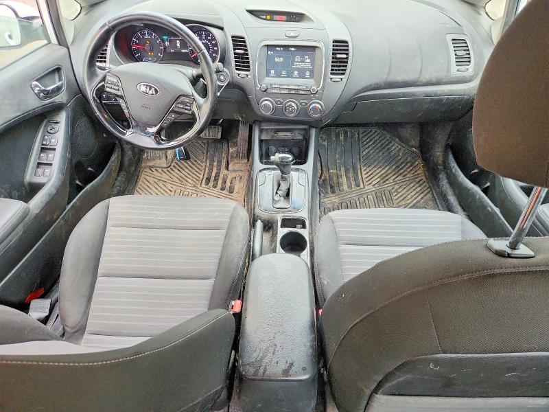 2017 Kia Forte მანქანა იყიდება აუქციონზე, vin: 3KPFL4A76HE025752, აუქციონის ნომერი: 53178476