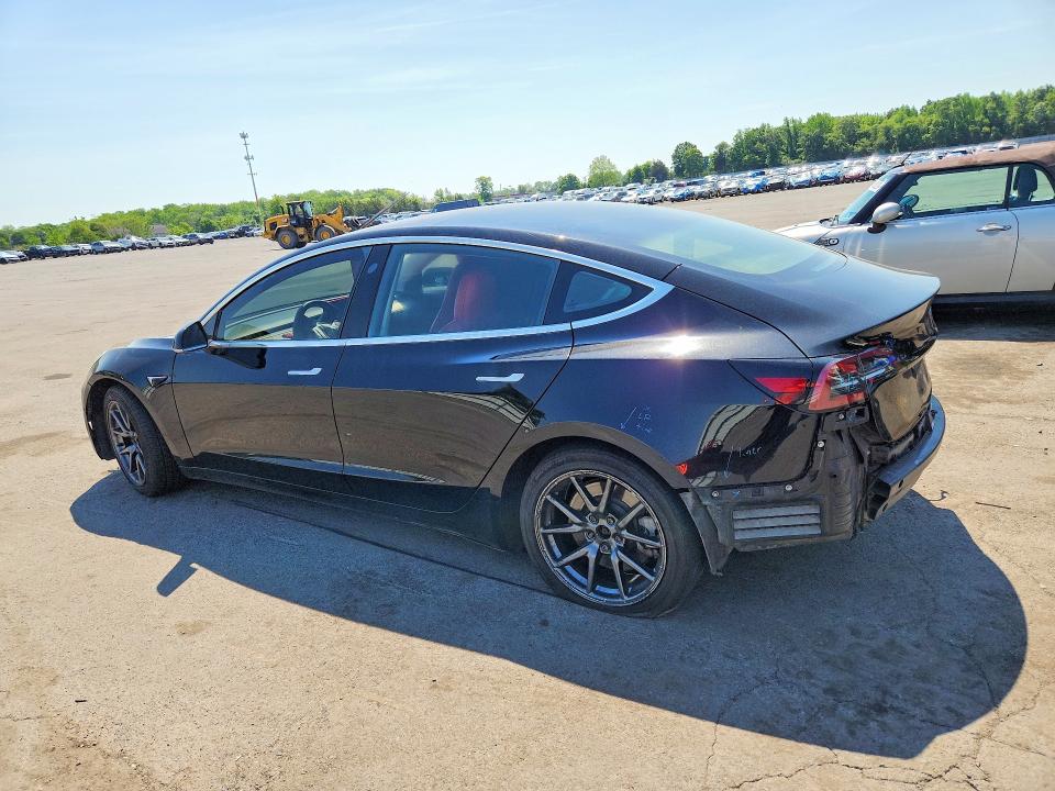 Продажа на аукционе авто 2018 Tesla Model 3, vin: 5YJ3E1EBXJF103413, номер лота: 54100656