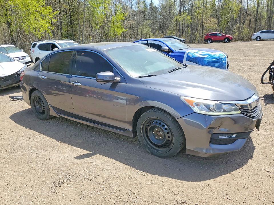 Продажа на аукционе авто 2017 Honda Accord, vin: 1HGCR2F60HA810181, номер лота: 53264016