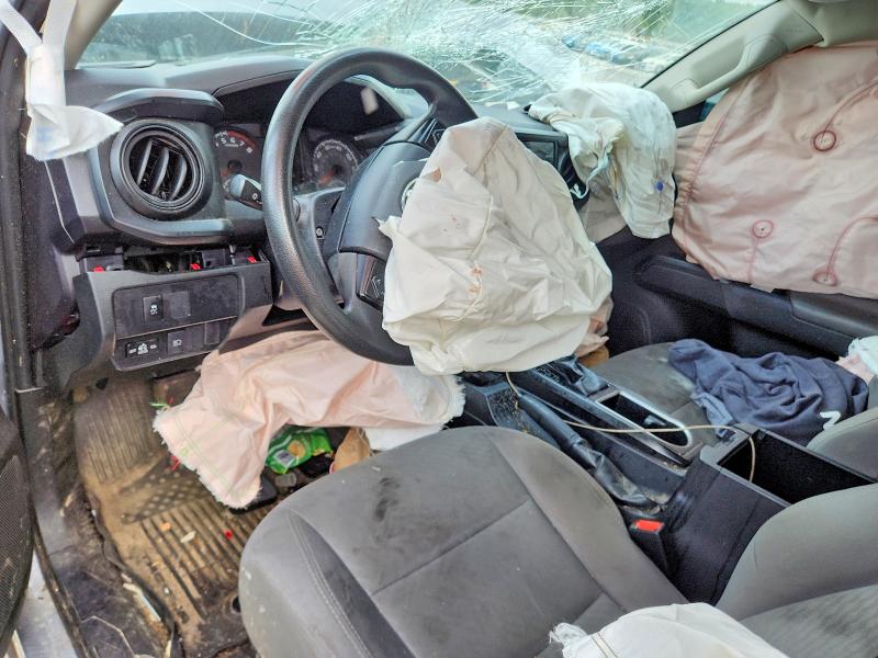 53891956 :رقم المزاد ، 3TYAX5GN2MT013032 vin ، 2021 Toyota Tacoma مزاد بيع