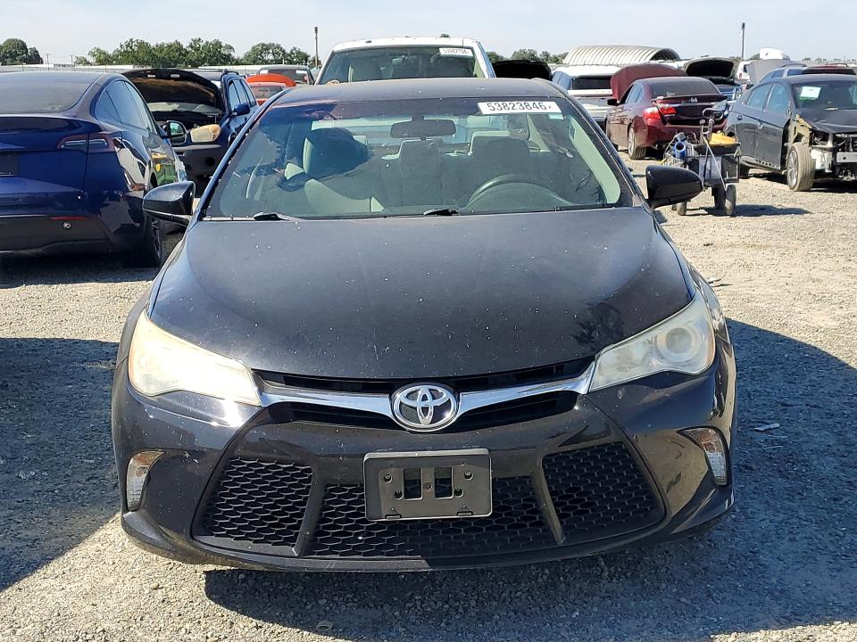 Auction sale of the 2015 Toyota Camry, vin: 4T4BF1FK1FR445954, lot number: 53823846