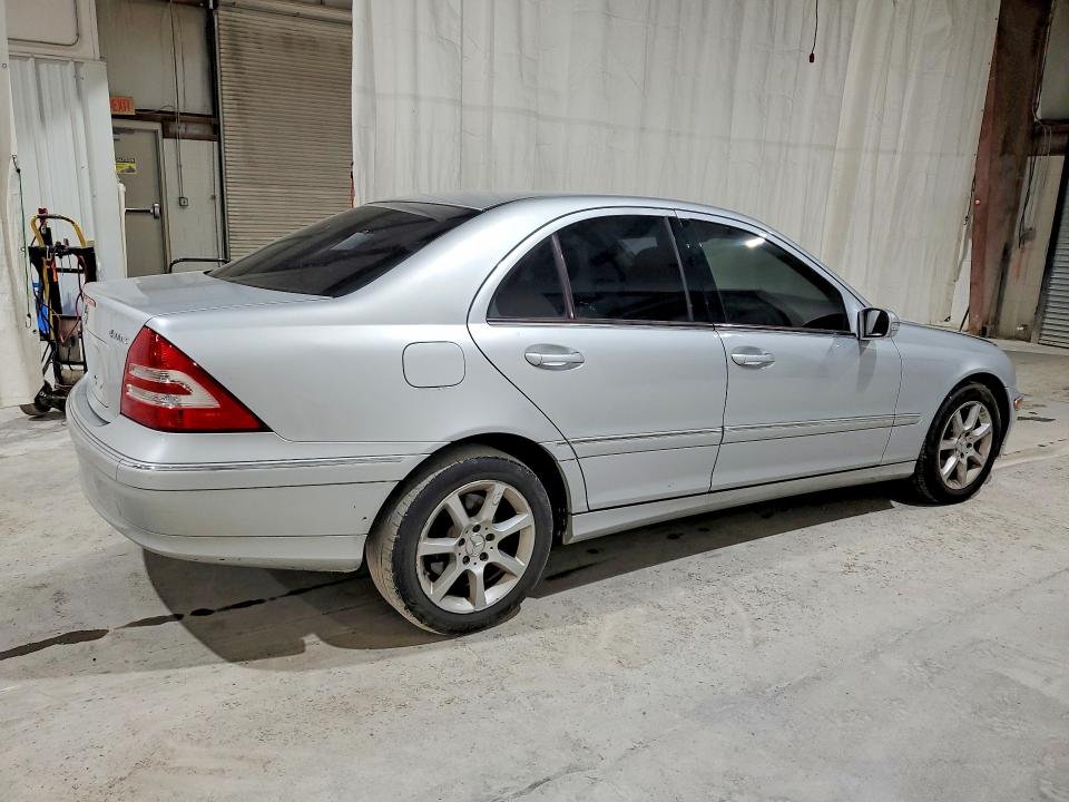 Продажа на аукционе авто 2007 Mercedes-benz C, vin: WDBRF92H07F895721, номер лота: 52891526