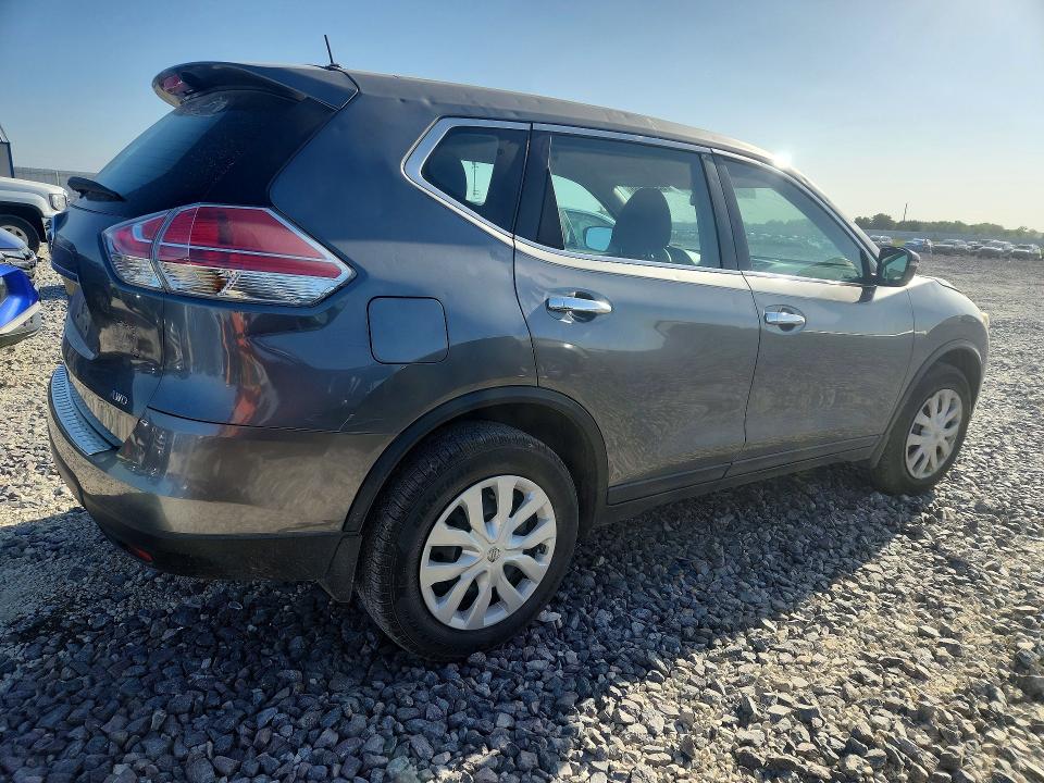 2015 Nissan Rogue მანქანა იყიდება აუქციონზე, vin: 5N1AT2MVXFC883573, აუქციონის ნომერი: 53184386