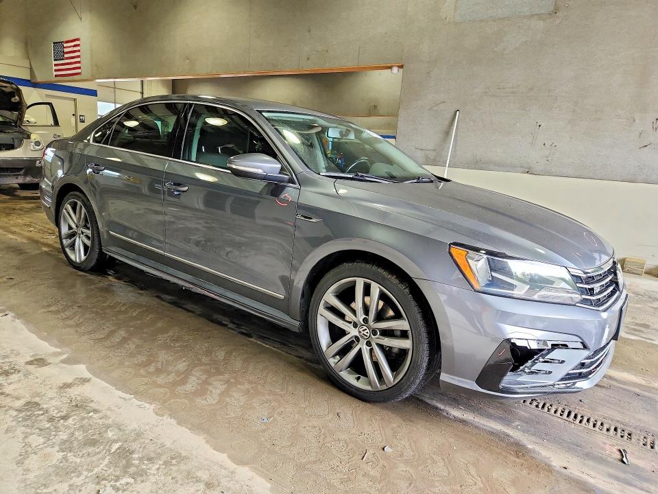Продажа на аукционе авто 2017 Volkswagen Passat, vin: 1VWDT7A38HC031210, номер лота: 54527826
