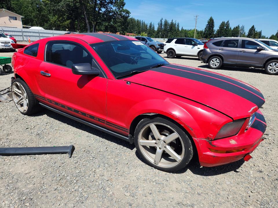 2007 Ford Mustang მანქანა იყიდება აუქციონზე, vin: 1ZVFT80N675272803, აუქციონის ნომერი: 55397326