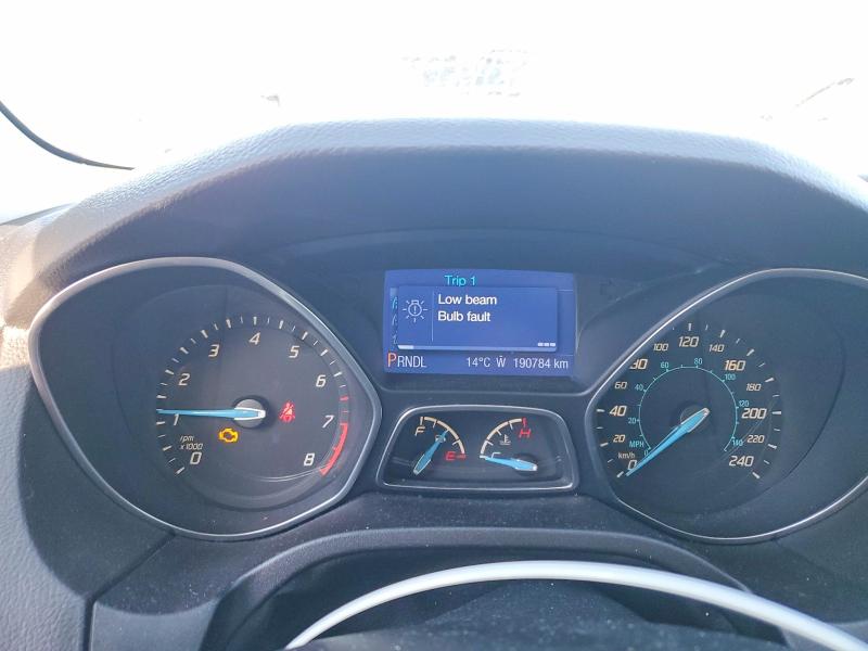 2013 Ford Focus მანქანა იყიდება აუქციონზე, vin: 1FADP3F28DL140640, აუქციონის ნომერი: 51595596