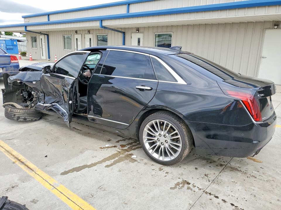 2018 Cadillac Ct6 მანქანა იყიდება აუქციონზე, vin: 1G6KH5R66JU102695, აუქციონის ნომერი: 52755466