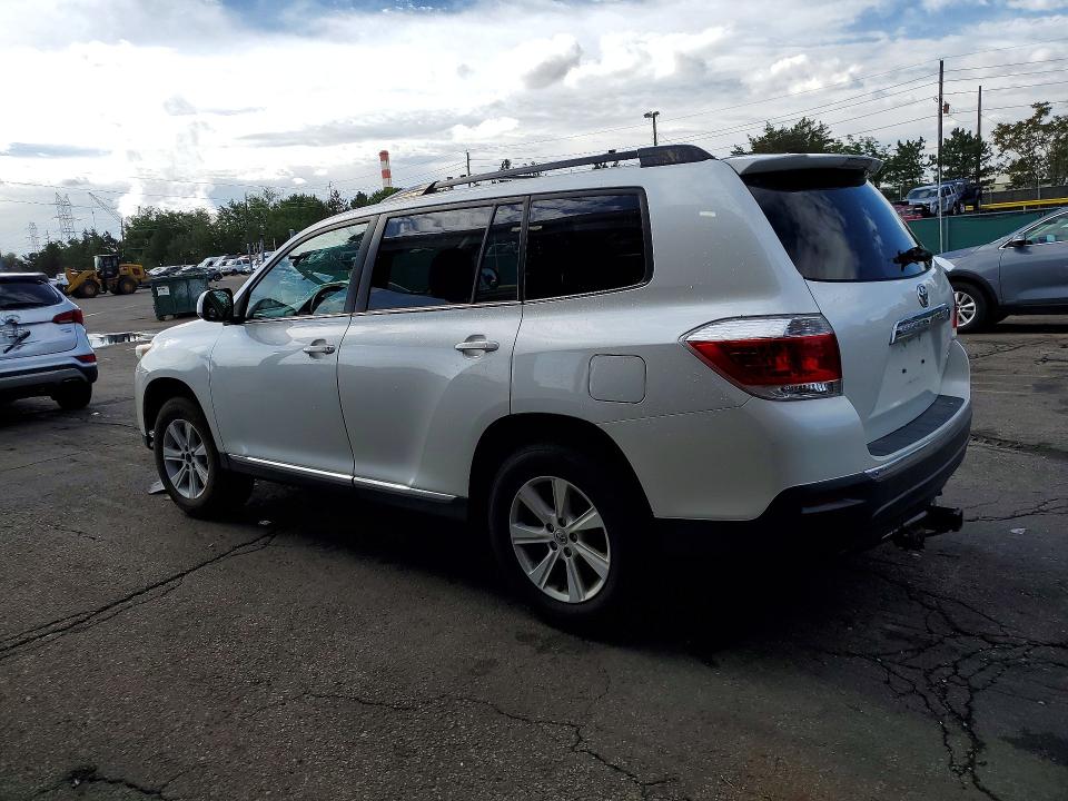 Продажа на аукционе авто 2012 Toyota Highlander, vin: 5TDBK3EH3CS172687, номер лота: 54118566