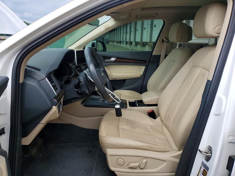 53193396 :رقم المزاد ، WA1BNAFY5J2001450 vin ، 2018 Audi Q5 مزاد بيع