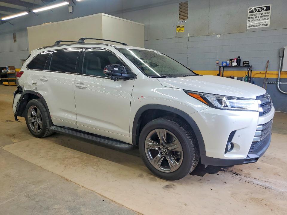 54072966 :رقم المزاد ، 5TDYZRFH2KS333519 vin ، 2019 Toyota Highlander مزاد بيع