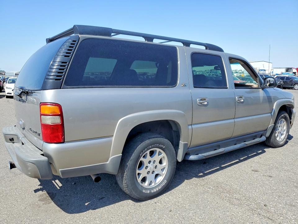 2003 Chevrolet Suburban მანქანა იყიდება აუქციონზე, vin: 3GNFK16Z43G163130, აუქციონის ნომერი: 55281586