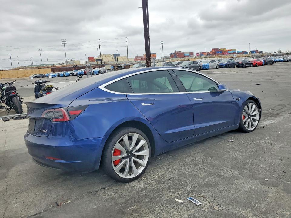 Продажа на аукционе авто 2019 Tesla Model 3, vin: 5YJ3E1EB6KF419876, номер лота: 52784826