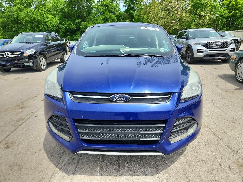 2015 Ford Escape მანქანა იყიდება აუქციონზე, vin: 1FMCU9GX8FUB02328, აუქციონის ნომერი: 54874106