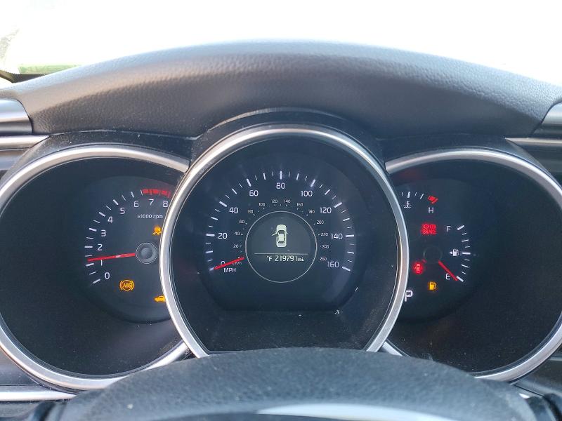 2015 Kia Optima მანქანა იყიდება აუქციონზე, vin: 5XXGM4A70FG448008, აუქციონის ნომერი: 52520526