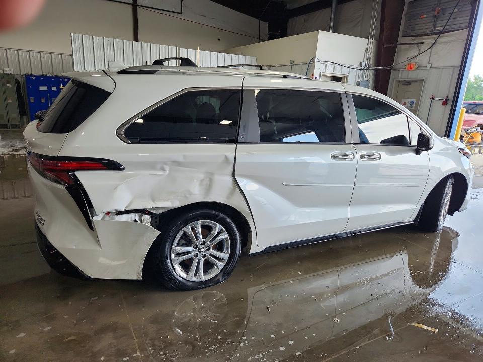 Aukcja sprzedaży 2024 Toyota Sienna, vin: 5TDESKFC5RS113692, numer aukcji: 54681996